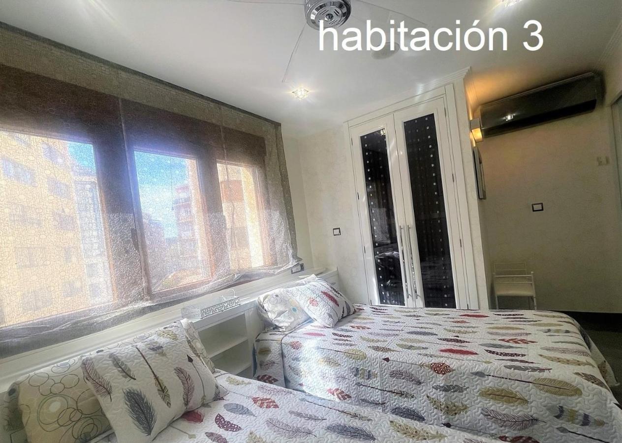 דירות Albacete Centro Parking Gratis 2 Plazas מראה חיצוני תמונה